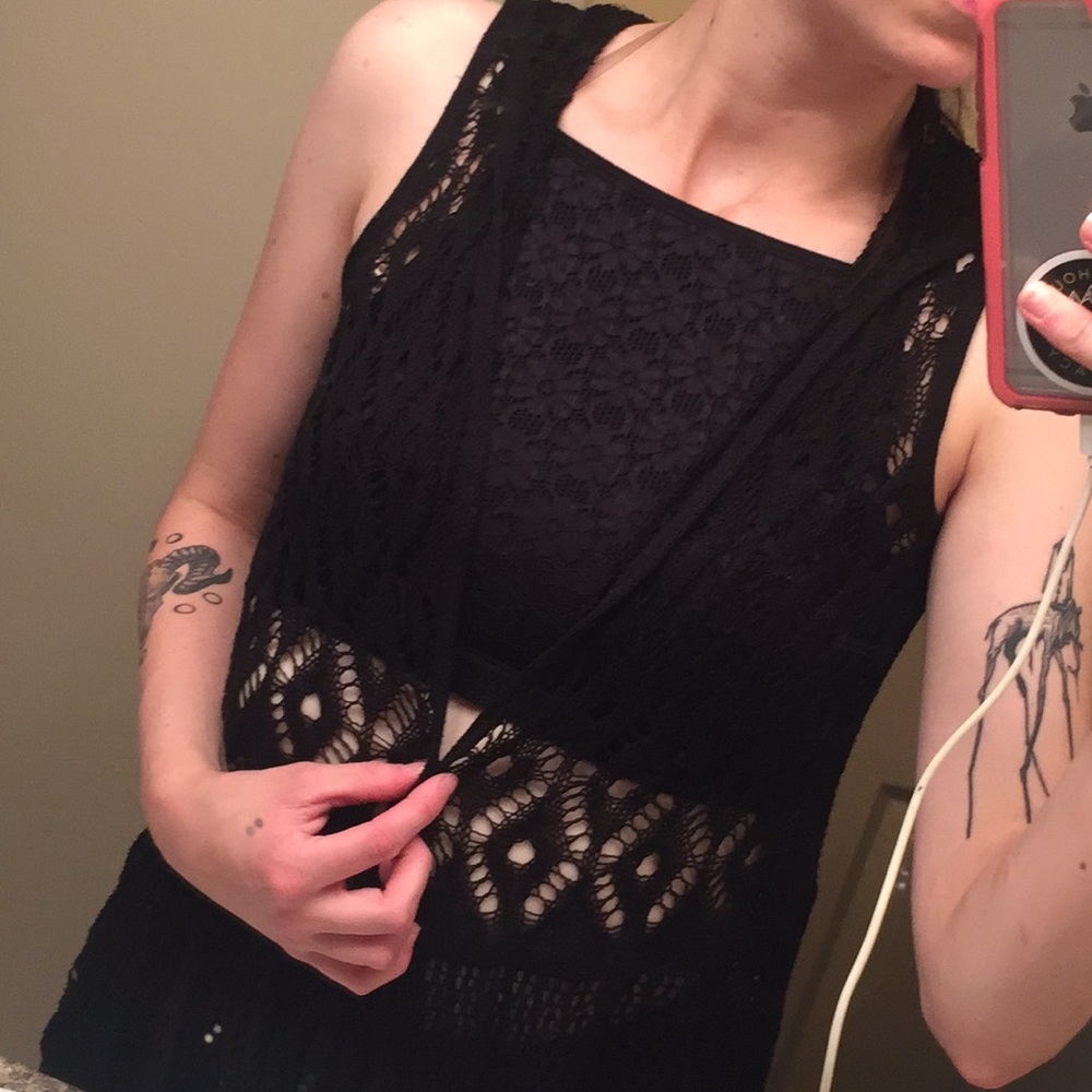 Knit top over-thing